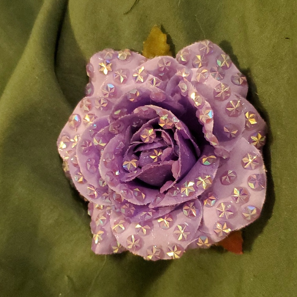 SOLD**************************Lavender Rose Hair Clip